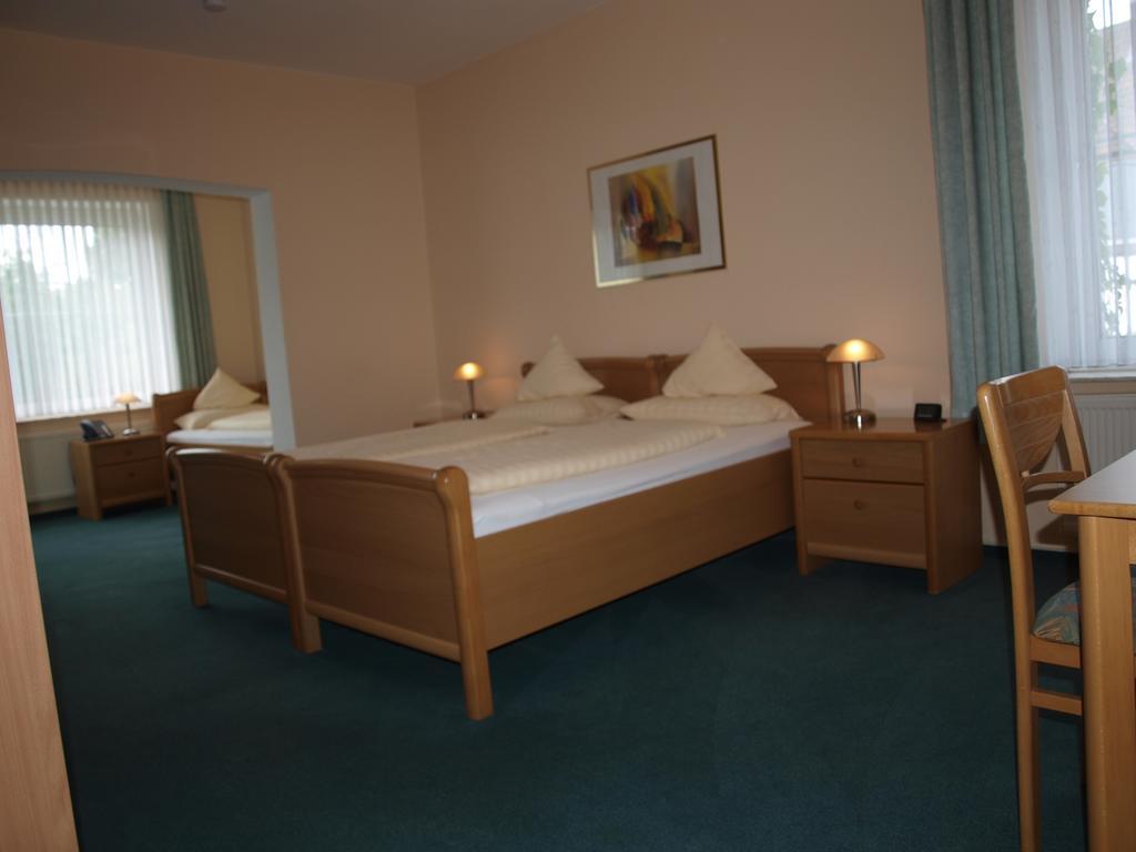 Hotel Societaet Emmerich Exterior photo